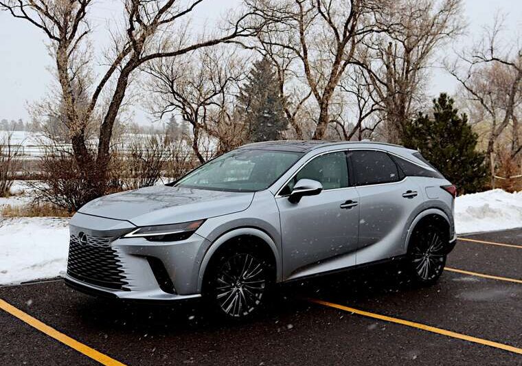 Щедрий подарунок від дружини одеський посадовець Держпродспоживслужби Діордієв став власником новенького Lexus за 2,7 мільйона