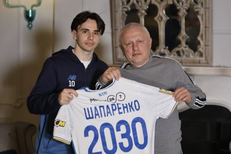 Шапаренко зізнався, чому залишився в Динамо