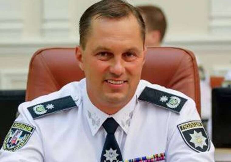 Справа про цигарки на пів мільйона Ексначальник поліції Одещини Головін уникнув покарання