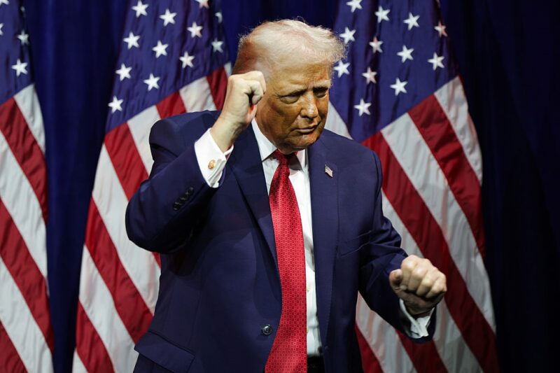 Трамп заявив, що США можуть роками контролювати Венесуелу