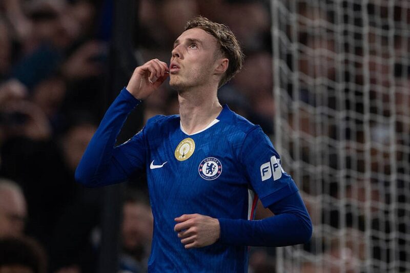 У Челсі спростували чутки про відхід лідера команди