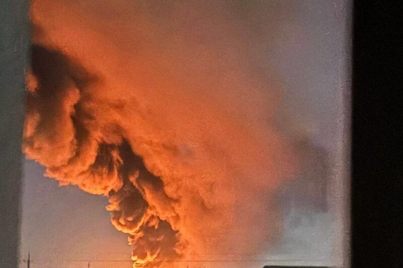 У Луцьку після прильоту БПЛА спалахнула пожежа