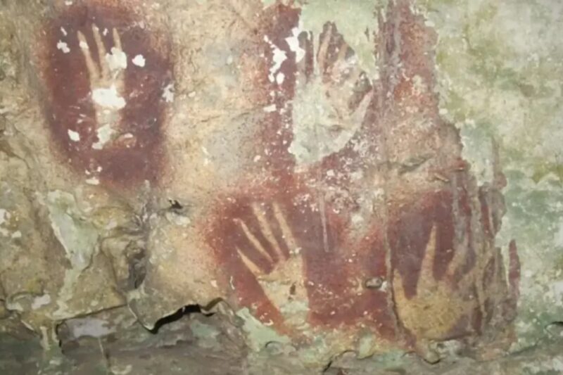 В Індонезії знайшли найдавніший у світі відбиток людської долоні