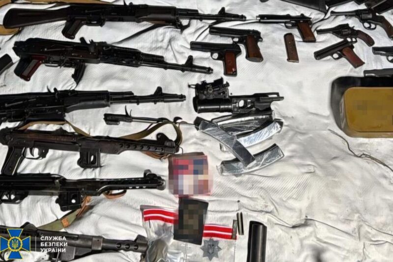 В Україні вилучили велику партію зброї