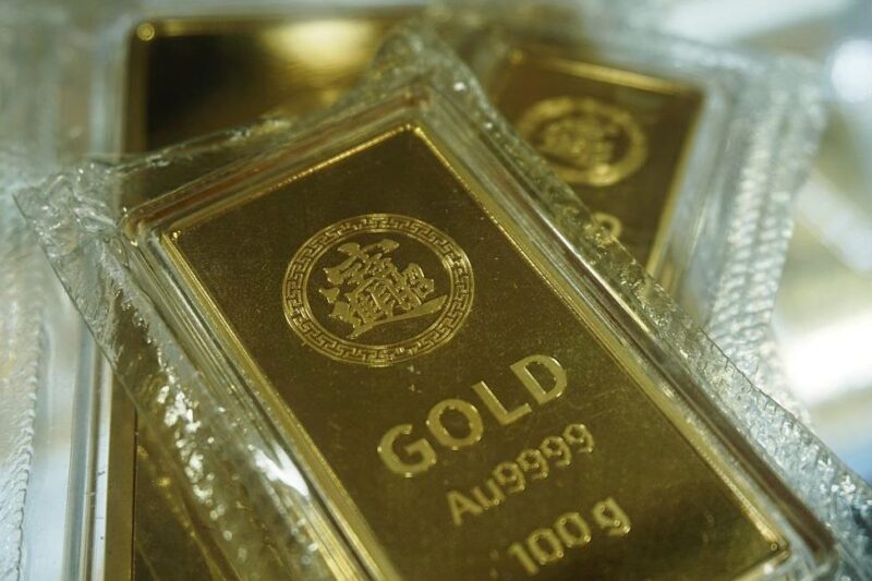 Вартість золота вперше перевищила $5000 за унцію