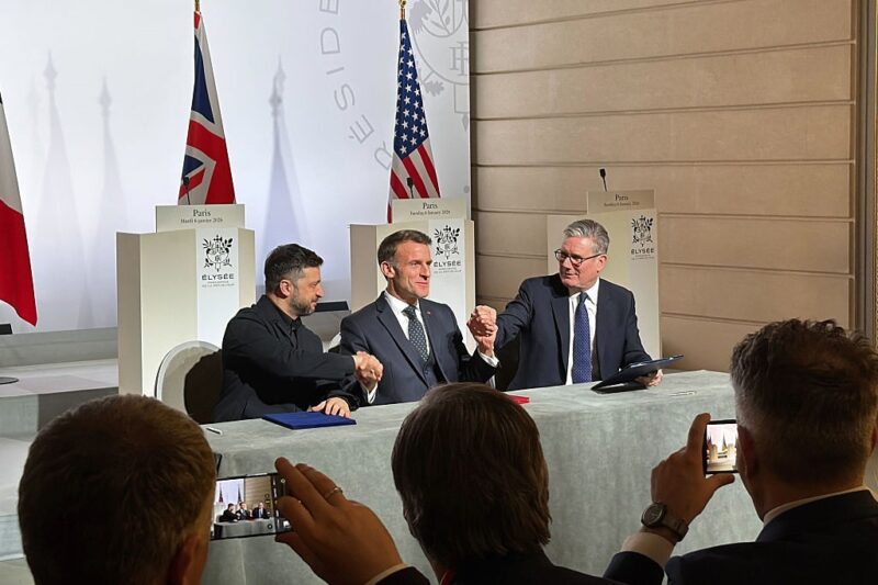 Війська Франції та Британії. Гарантії для України