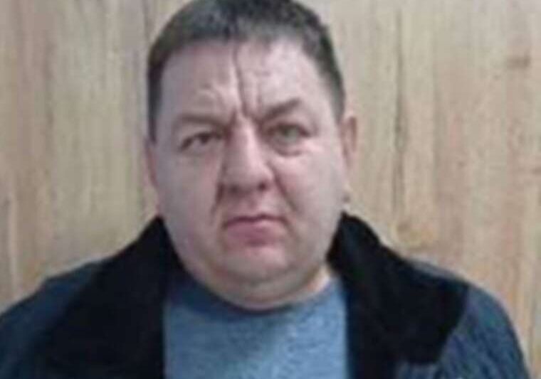 З лави підсудних у крісло директора ексголова Мостиського військового лісництва Семерак намагається поновитися на посаді