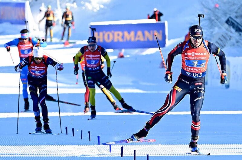 Збірна Норвегії перемогла в естафеті Оберхофа, Україна залишилася в топ-10