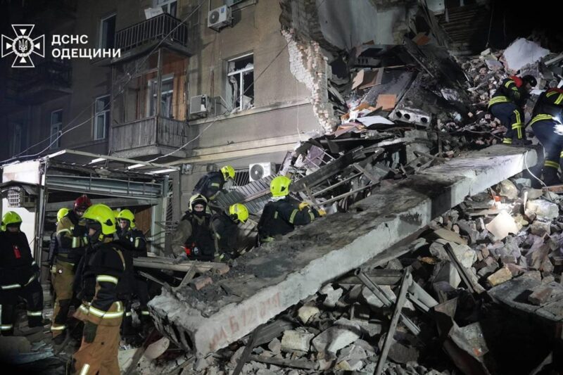 Зеленський відреагував на нічні удари “шахедів”