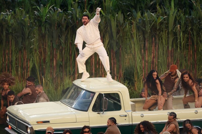Bad Bunny увійшов в історію Супербоулу