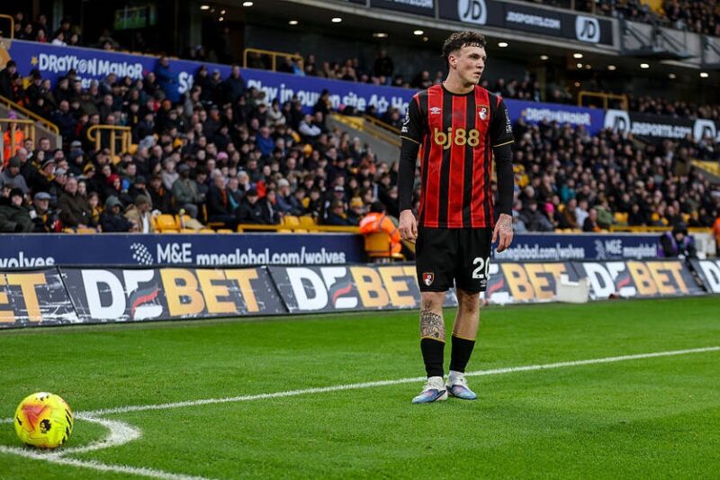 Борнмут викупить захисника у Мілана за 19 млн євро