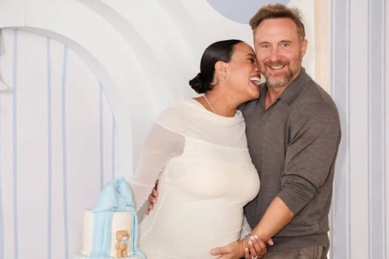 Девід Гетта знову став батьком: у діджея народився син