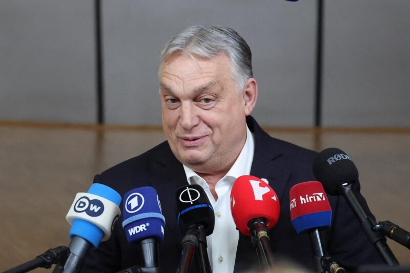 Китай пообіцяв Орбану “протистояти зовнішньому втручанню” в справи Угорщини