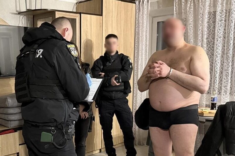 Кримінальний авторитет погрожував розправою батькові загиблого воїна