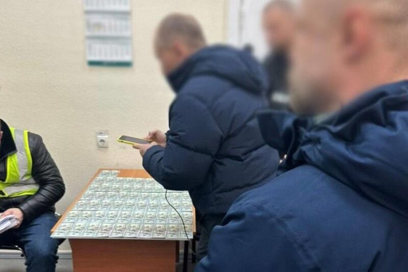 Лікар вимагав хабар у ветерана ЗСУ за “вирішення питання” з інвалідністю