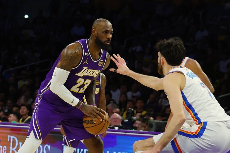 НБА: Клівленд вириває перемогу в Денвері