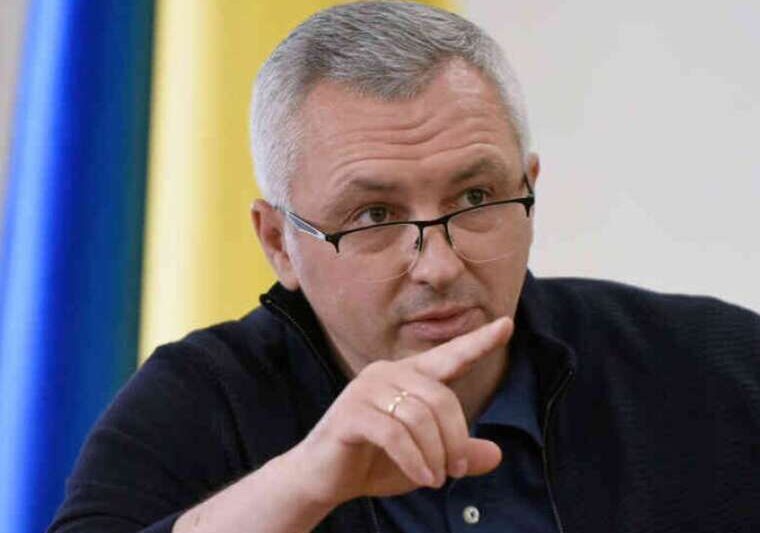 Не пропонуйте, ми не беремо як керівники митниці Звягінцев і Сич боротимуться з корупцією за допомогою паперу