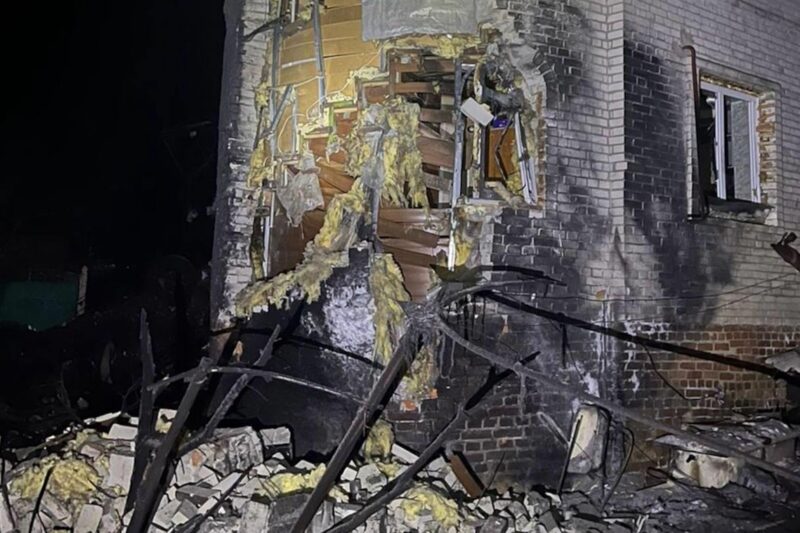 Росіяни скинули бомбу на Суми, серед поранених двоє дітей