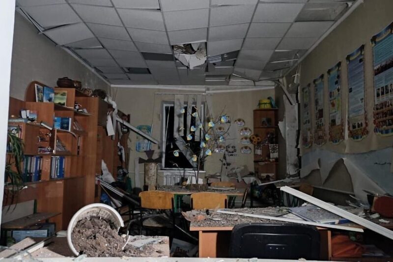 Росіяни вдарили ракетою та дронами по Дніпропетровщині: відоми наслідки