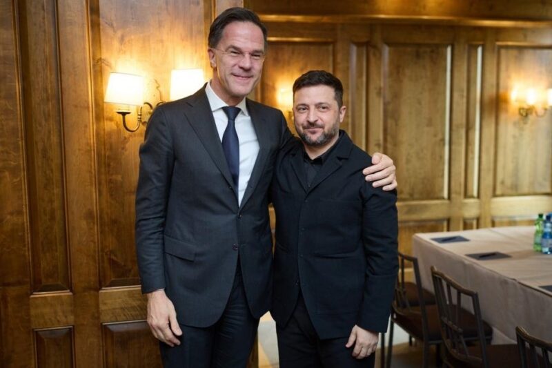 Рютте та Зеленський обговорили наповнення програми PURL для України