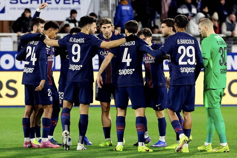 Стала відома зарплата Забарного в ПСЖ