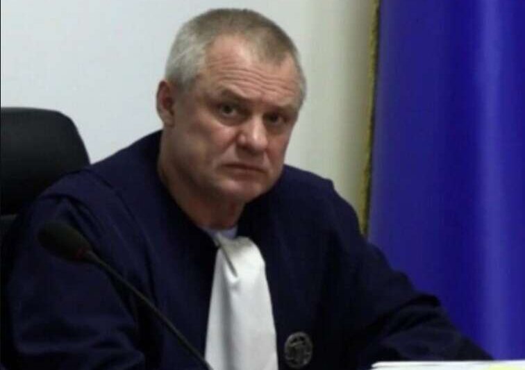 Суддя Василенко 25 разів відвідував окупований Крим і не задекларував майно в Севастополі та Москві