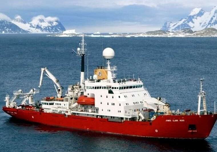 Тінь Лукашенка та золотий криголам як ДБР спустило на гальмах справу про 313 мільйонів НАНЦ