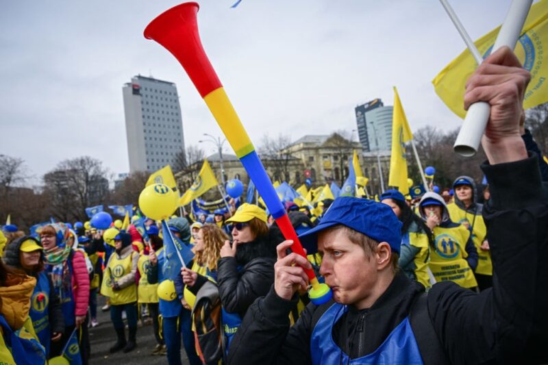 У Румунії понад 1500 мерій оголосили страйк через урядову реформу