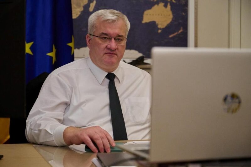 Україна й Австрія обговорюють передачу електростанцій – Сибіга