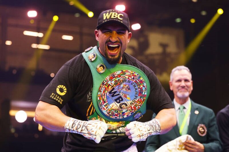 Усик не в планах: промоутер назвав наступний крок Кабаєла