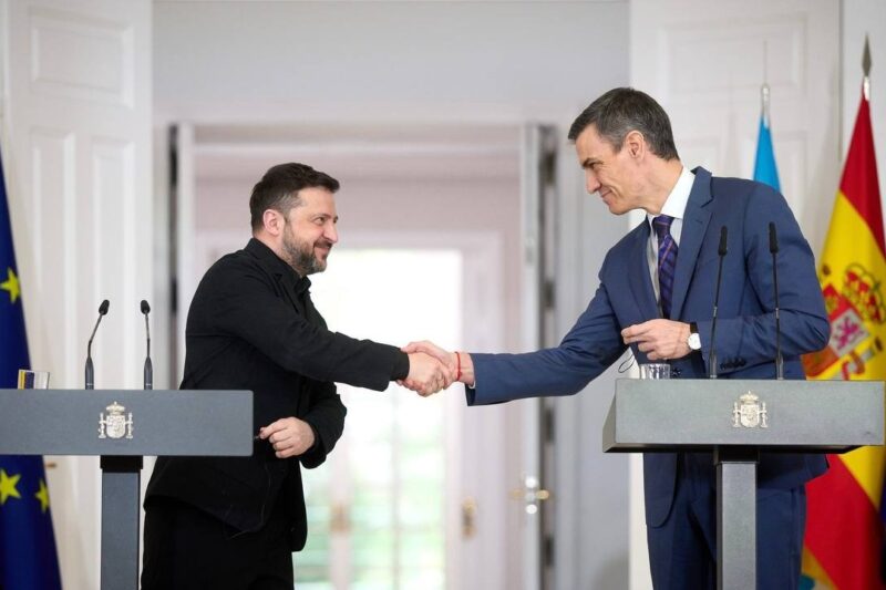 Спілкування Володимира Зеленського і Педро Санчеса з медіа