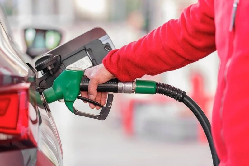 Бензин по 100 грн? Прогнози щодо вартості палива