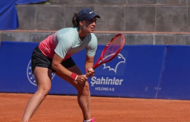 Калініна продовжує боротьбу на турнірі в Анталії