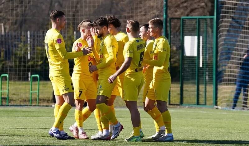 ЛНЗ хибив на пенальті, і в Кубку України в полуфінал пройшла Буковина