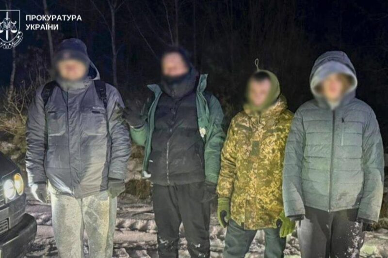 На Буковині викрили канал втечі за кордон із прибутком понад &euro;200 000