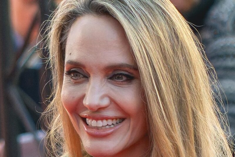 Новий вихід Анджеліни Джолі викликав хвилю чуток у мережі