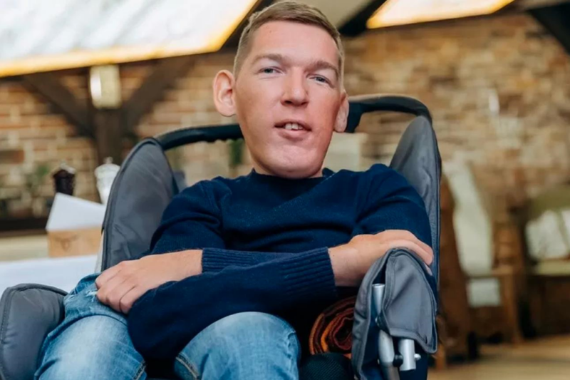 Псевдозбір на лікування: Гусаков повернувся додому, йому змінили підозру