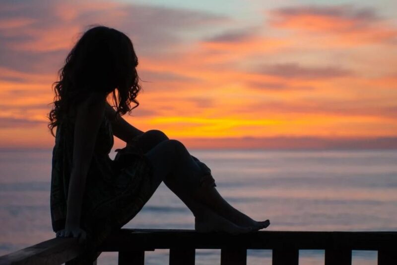 Психолог назвав корисні ознаки самотності