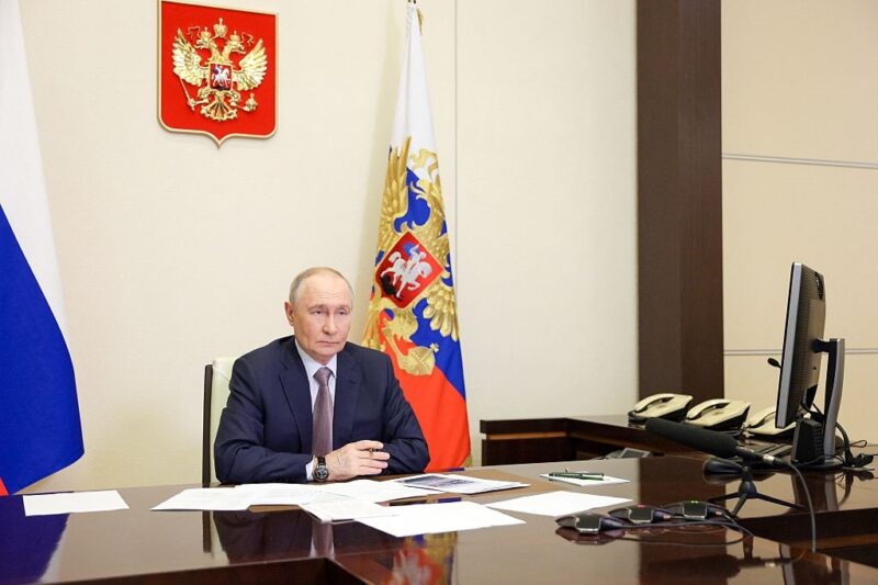 Путін боїться бути ліквідованим, як Хаменеї, тому зник із Кремля – ЗМІ