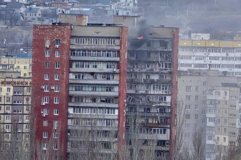Росіяни атакували багатоповерхівку в Дніпрі