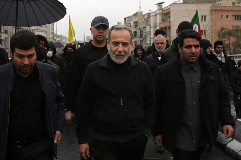 США тимчасово виключили зі списку цілей двох урядовців Ірану – ЗМІ