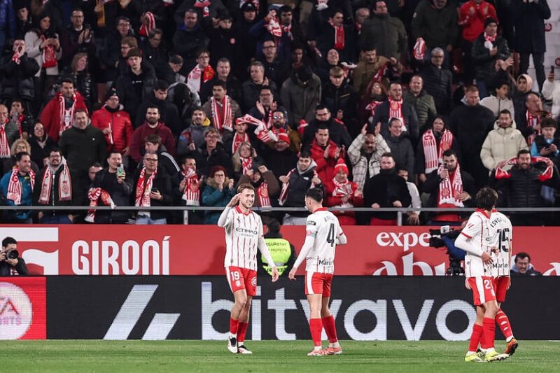 Стали відомі бали українців за поєдинок Жирона – Сельта