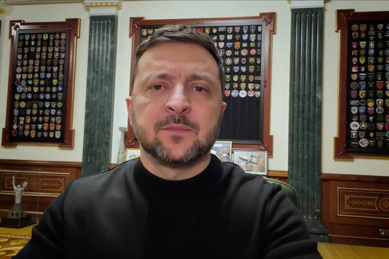 Тристоронні переговори відкладаються – Зеленський