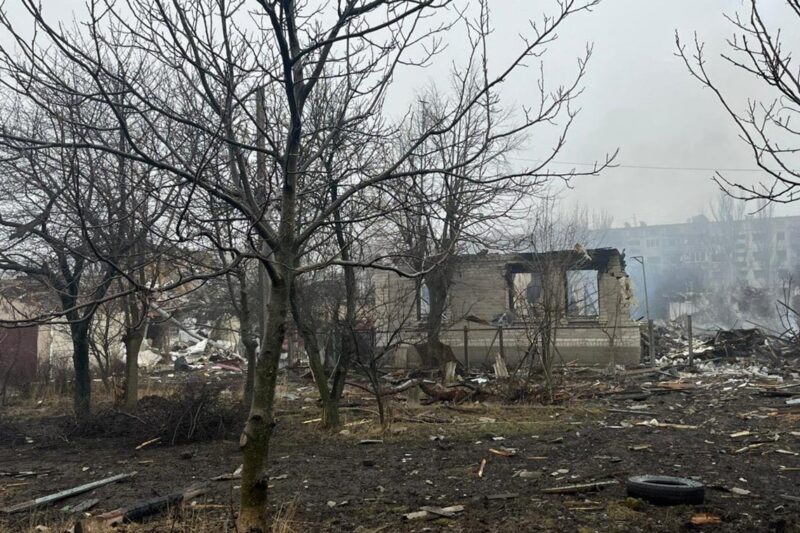 У Краматорську вісім поранених через бомбовий удар