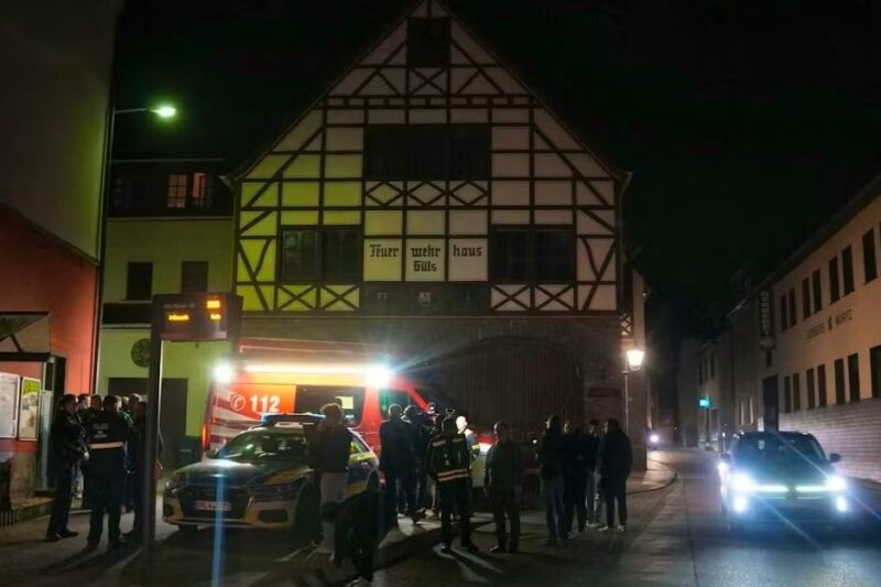 У Німеччині метеорит пробив дах будинку: падіння бачили в кількох країнах