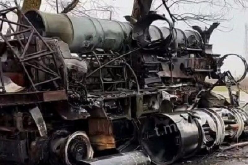 Уражено пускову установку С-300 і РЛС – Генштаб