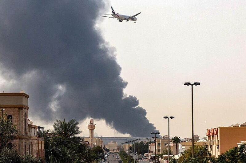 В ОАЕ заявили про відбиття чергової ракетно-дронової атаки Ірану