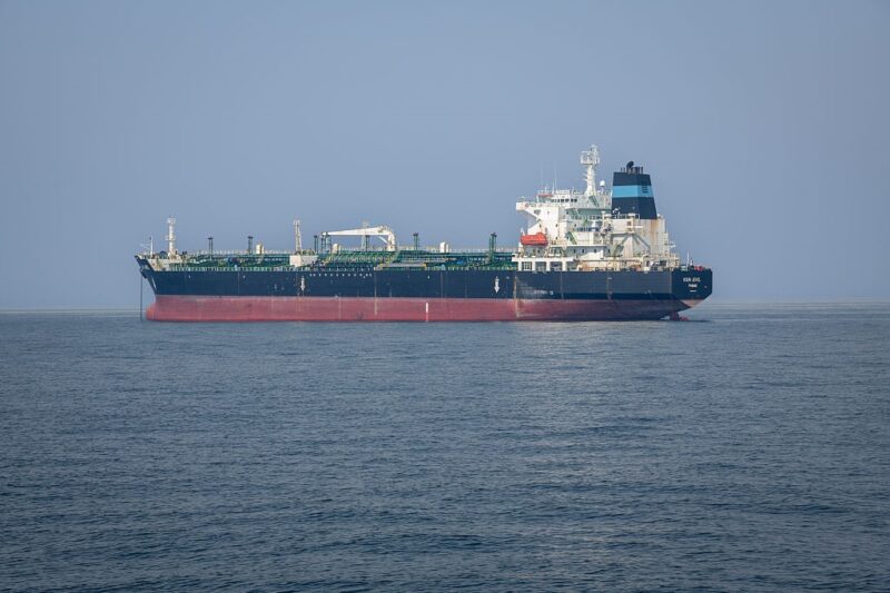 Вартість фрахту нафтових супертанкерів рекордно злетіла