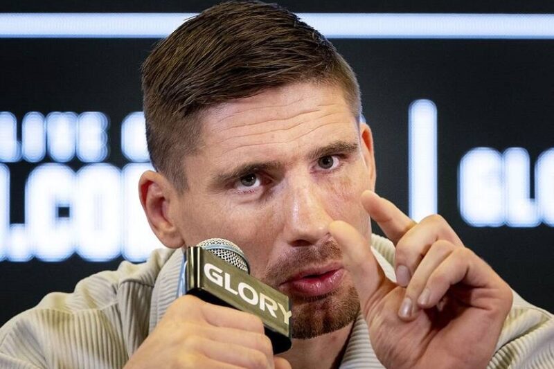 Верховен оцінює майбутній бій з Усиком як відповідний його успіхам