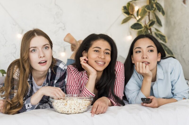 Як підняти весняний настрій: ТОП-10 занять та фільмів